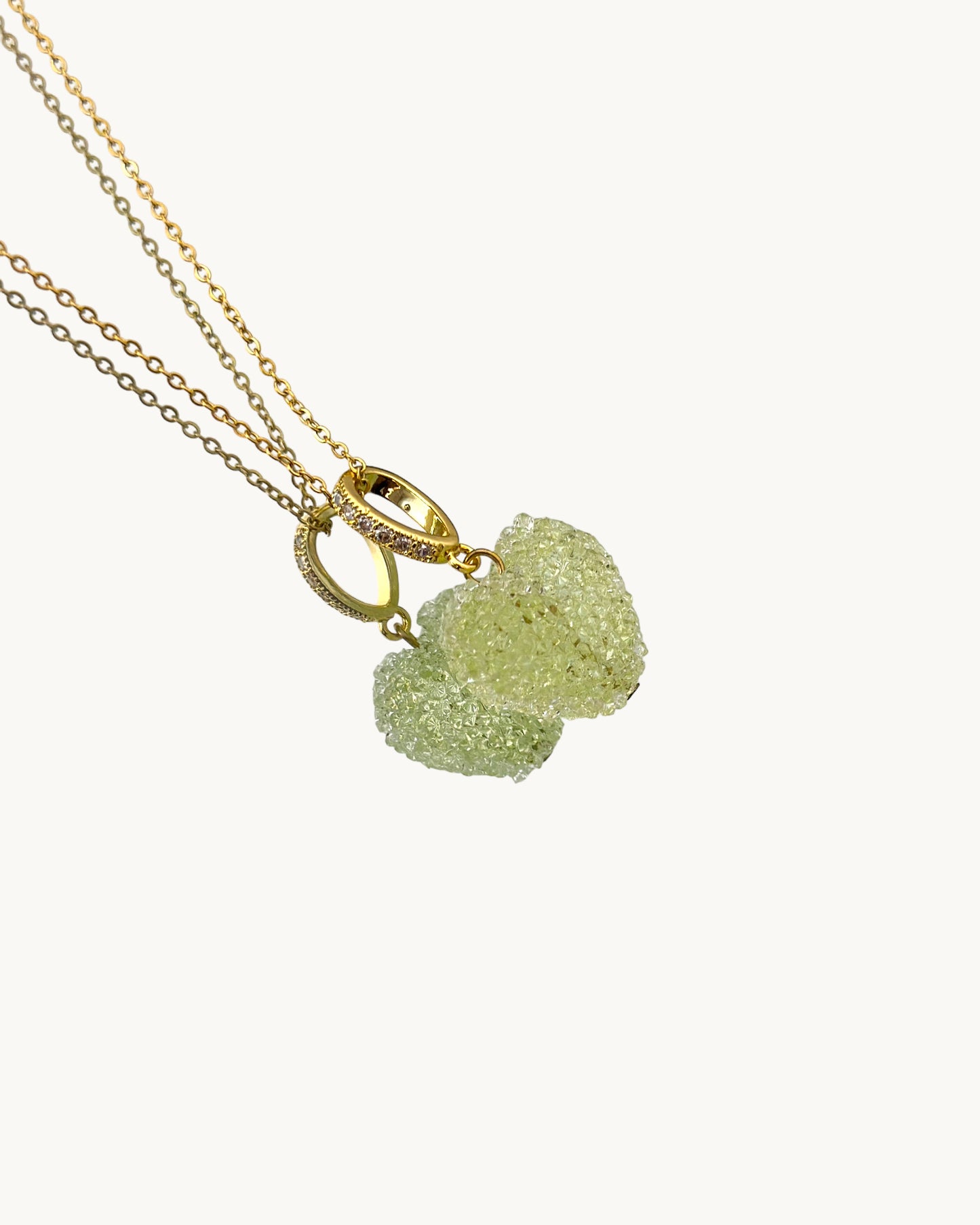 MIA NECKLACE