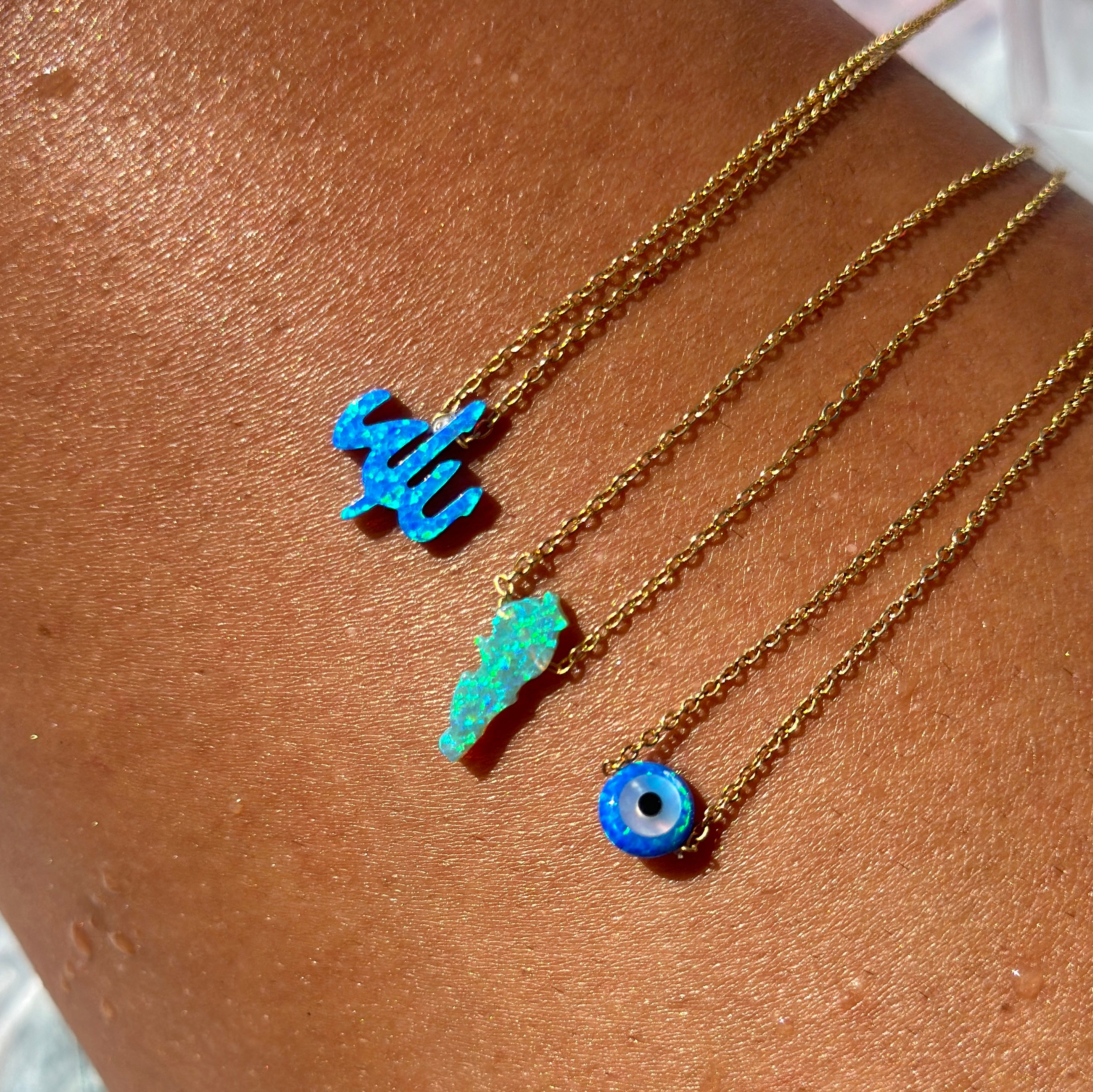 LB MAP OPAL NECKLACE