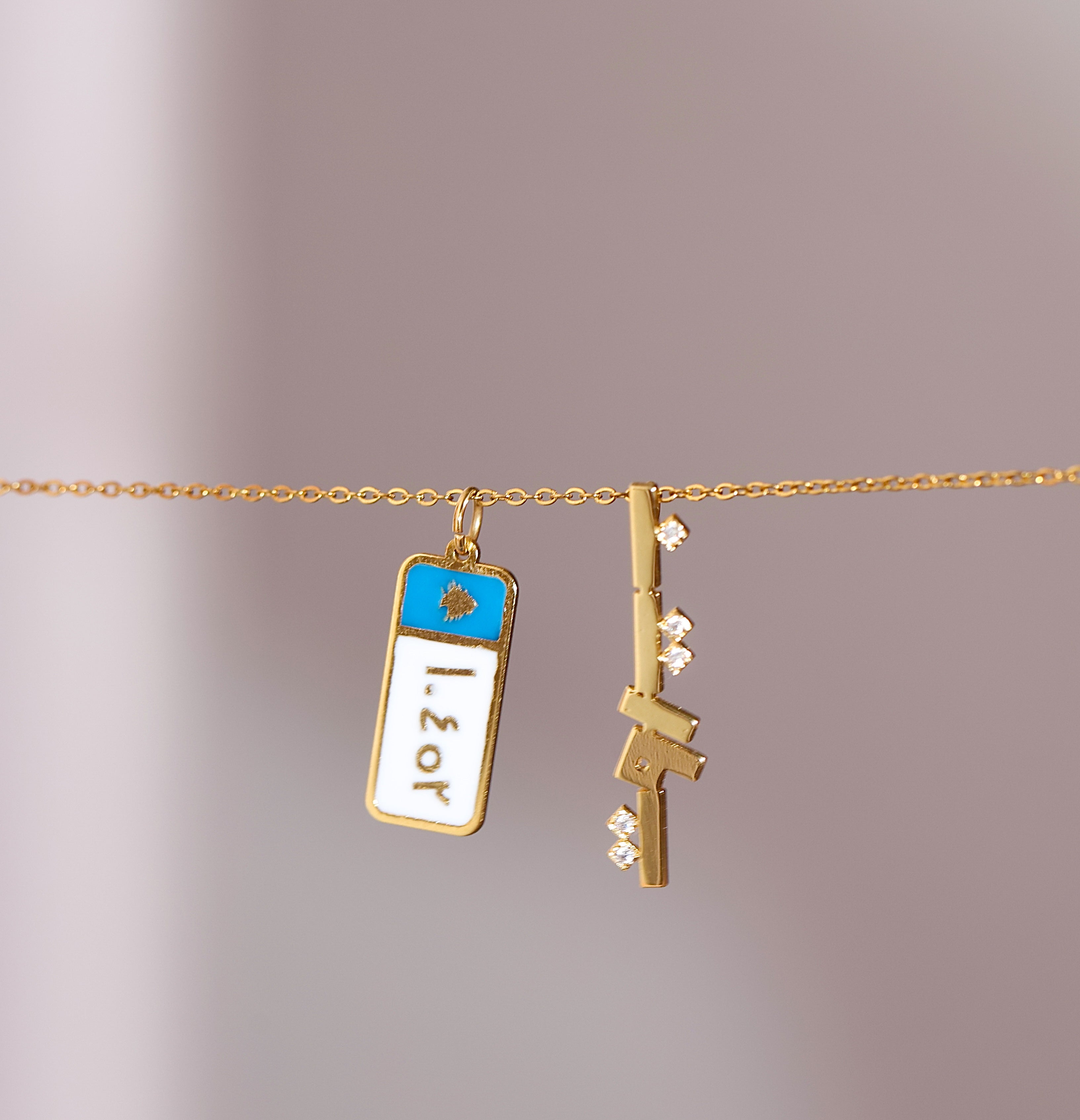 10,452 NECKLACE
