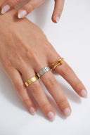 LOVE RING