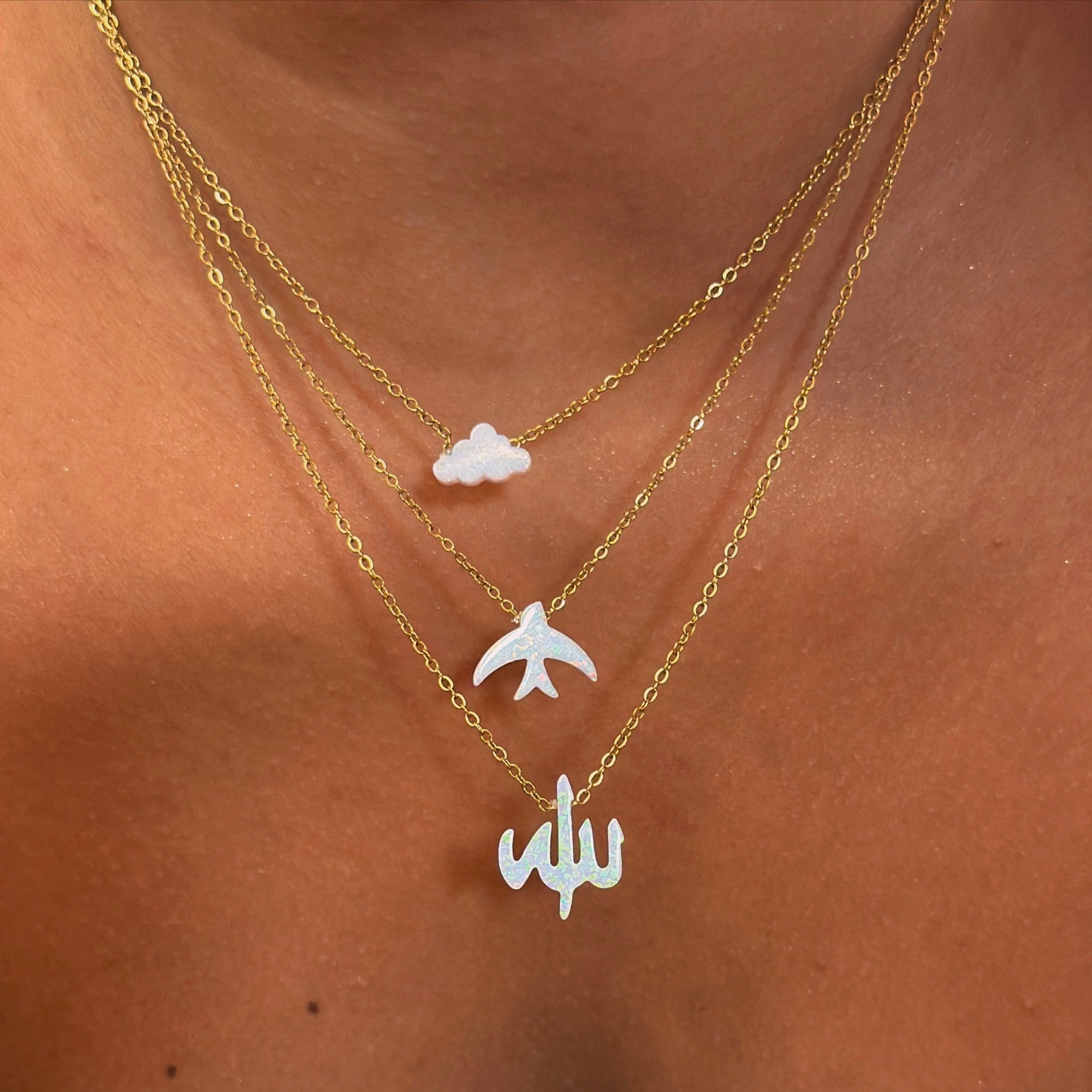 CLOUD OPAL NECKLACE