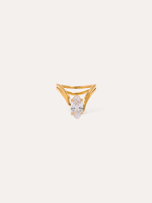 QUEEN’S OATH RING