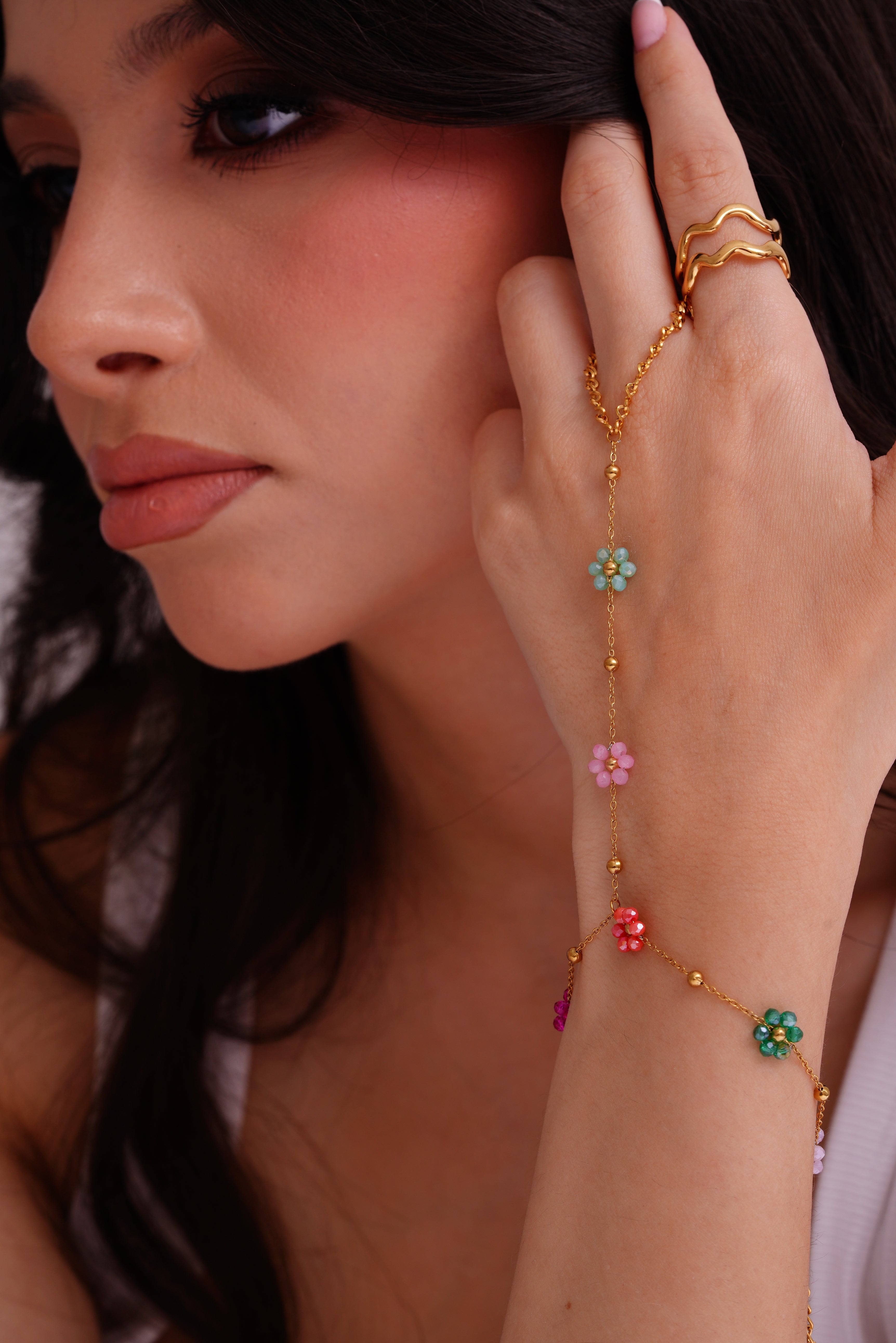 FLORAL HAND CHAIN
