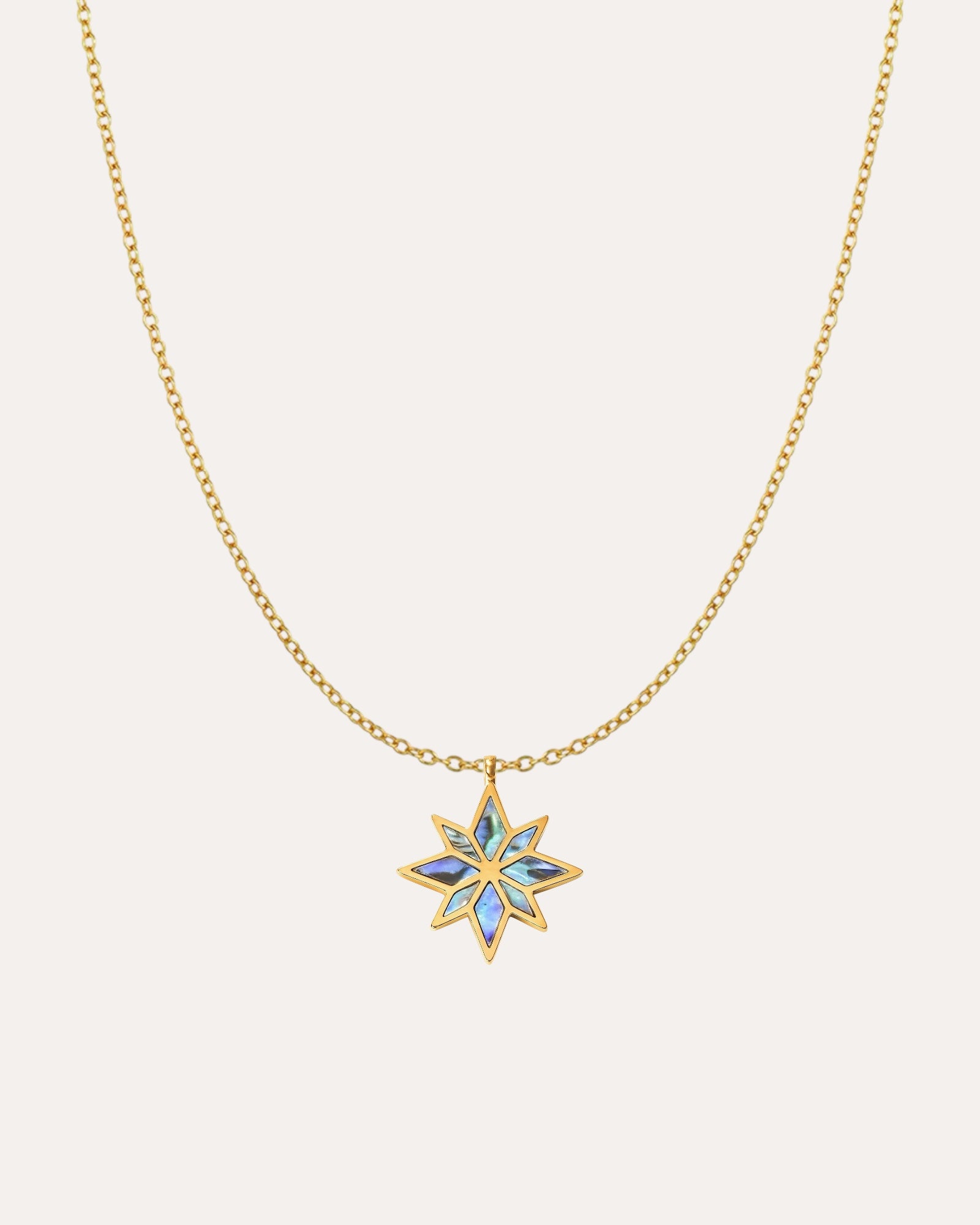 NORTH SNOWFLAKE NECKLACE