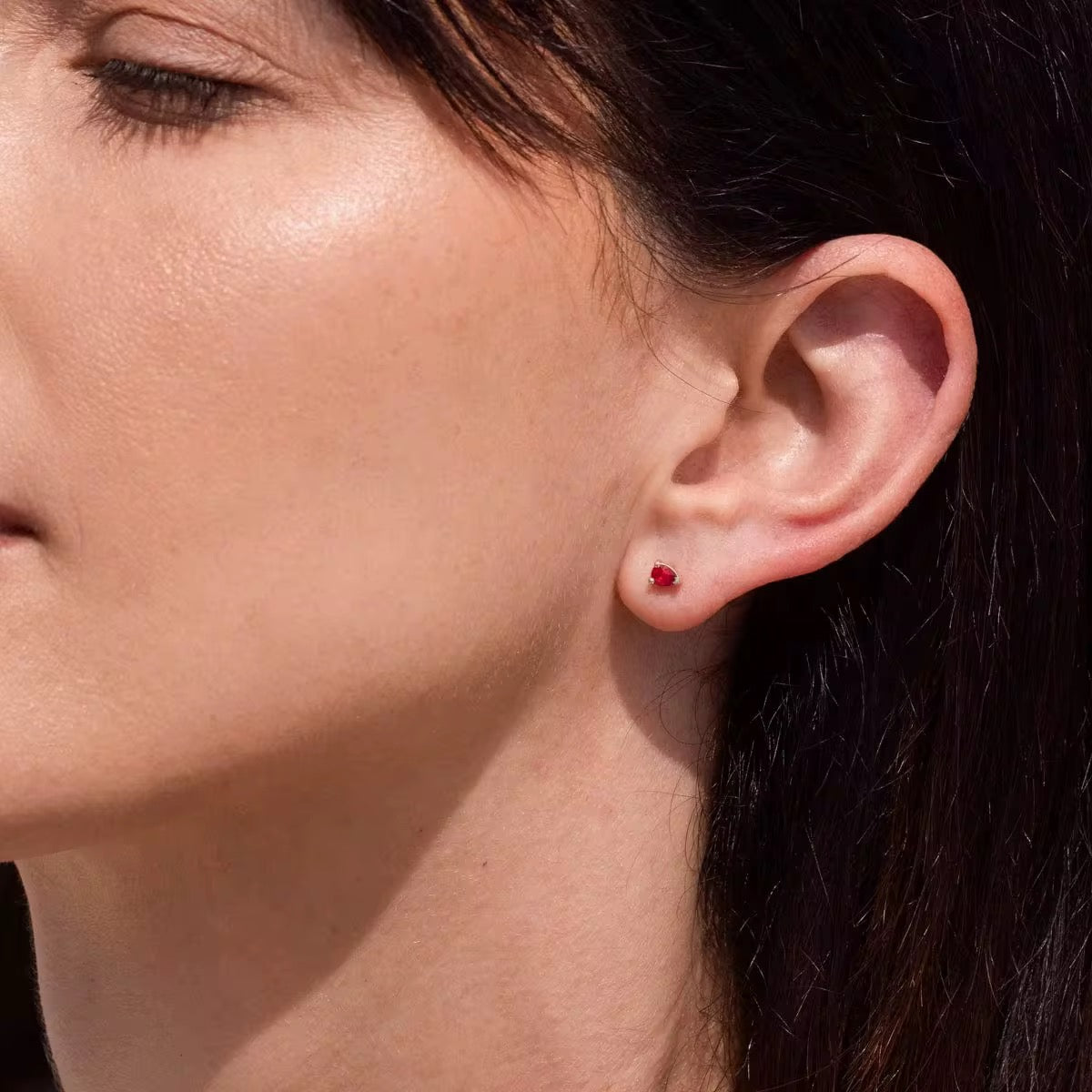 BIRTHSTONE STUDS